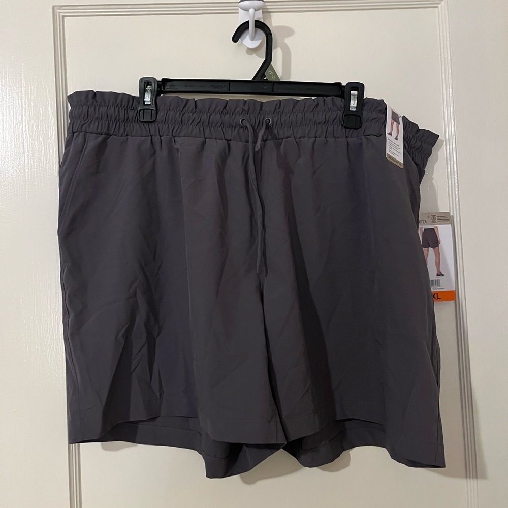 Mondetta Women’s Charcoal Athletic Shorts